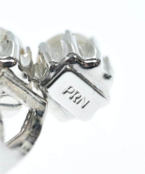 petite robe noire（プティローブノアー）ピアス・イヤリング 白 サイズ:- レディース/2200623185063