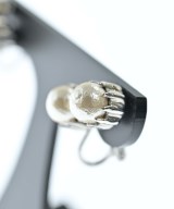 petite robe noire（プティローブノアー）ピアス・イヤリング 白 サイズ:- レディース/2200623185063