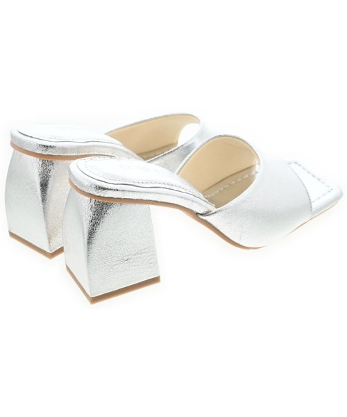 Chico（チコ）サンダル シルバー サイズ:S(23cm位) レディース/2200653584027