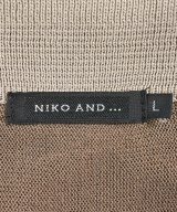 niko and...（ニコアンド）ポロシャツ ベージュ サイズ:L メンズ/2200527178017
