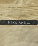 niko and...（ニコアンド）カジュアルシャツ ベージュ サイズ:M メンズ/2200616780206