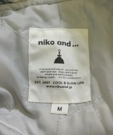 niko and...（ニコアンド）ダウンジャケット/ダウンベスト グレー サイズ:M メンズ/2200678095034