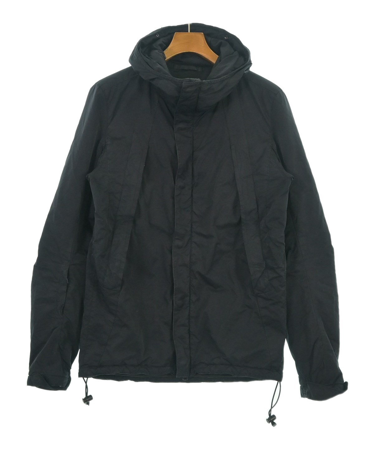 RIP VAN WINKLE（リップヴァンウィンクル）マウンテンパーカー 紺