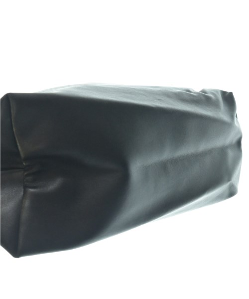 ZUCCa（ズッカ）ショルダーバッグ 黒 サイズ:- レディース/2200660115085