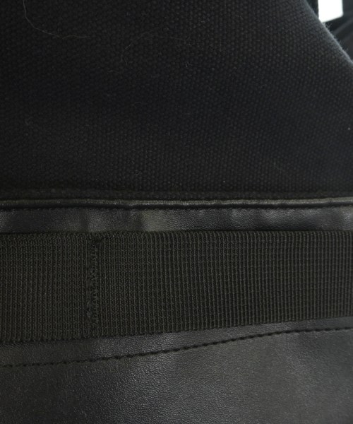 ZUCCa（ズッカ）ショルダーバッグ 黒 サイズ:- レディース/2200660115085