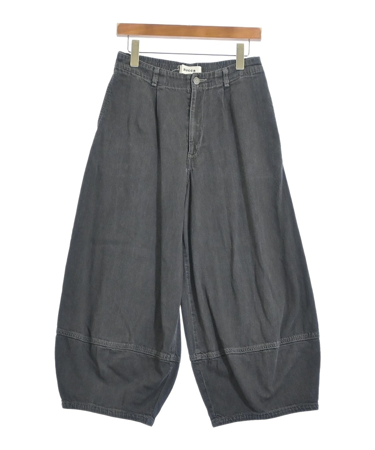 ZUCCa（ズッカ）クロップドパンツ 黒 サイズ:M レディース