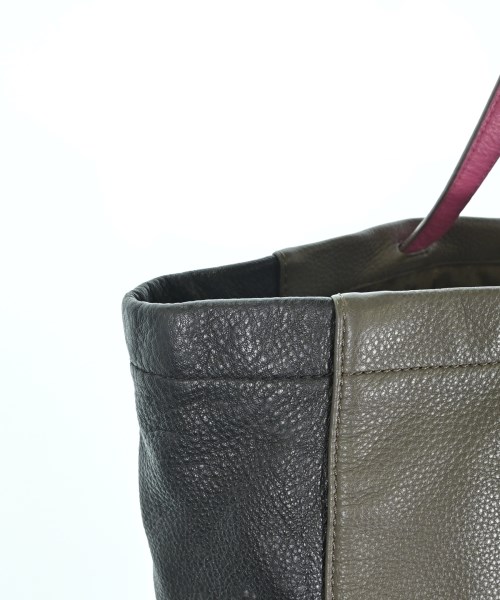MARC BY MARC JACOBS（マーク　バイ　マーク　ジェイコブス）その他 グレー サイズ:- レディース/2200701491079