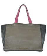 MARC BY MARC JACOBS（マーク　バイ　マーク　ジェイコブス）その他 グレー サイズ:- レディース/2200701491079