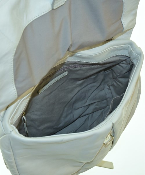 MARC BY MARC JACOBS（マーク　バイ　マーク　ジェイコブス）バックパック・リュック 白 サイズ:- レディース/2200655907091