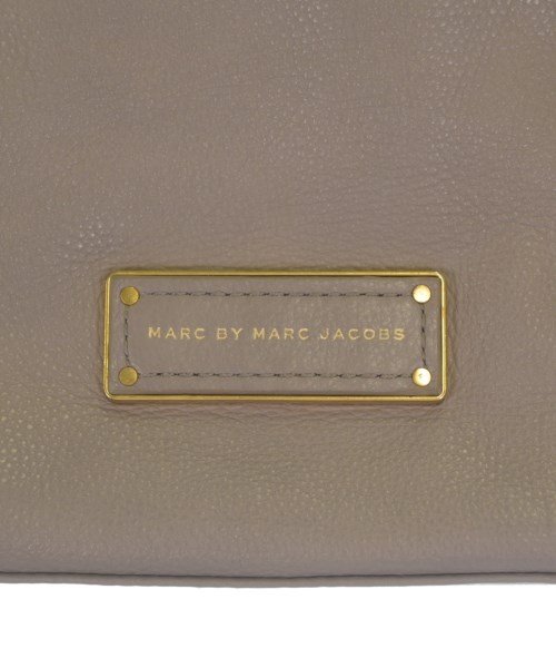 MARC BY MARC JACOBS（マーク　バイ　マーク　ジェイコブス）ハンドバッグ グレー サイズ:- レディース/2200709844242