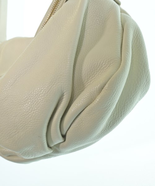 MARC BY MARC JACOBS（マーク　バイ　マーク　ジェイコブス）ショルダーバッグ 白 サイズ:- レディース/2200716323075