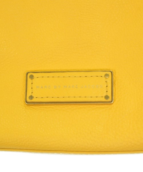 MARC BY MARC JACOBS（マーク　バイ　マーク　ジェイコブス）ショルダーバッグ 黄 サイズ:- レディース/2200718180027