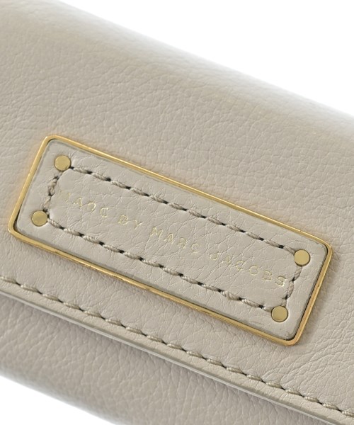 MARC BY MARC JACOBS（マーク　バイ　マーク　ジェイコブス）カードケース ベージュ サイズ:- レディース/2200686076070
