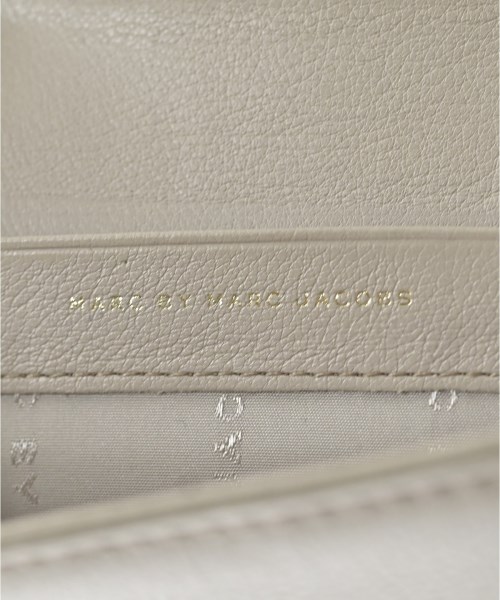 MARC BY MARC JACOBS（マーク　バイ　マーク　ジェイコブス）カードケース ベージュ サイズ:- レディース/2200686076070