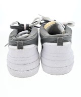 sacai（サカイ）スニーカー グレー サイズ:27.5cm メンズ/2200450973109