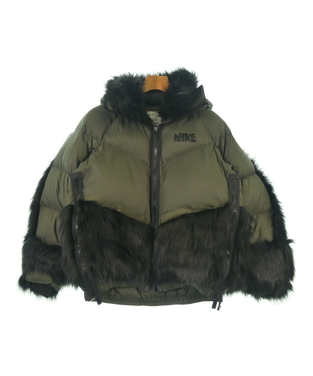 定価11万＊未使用級✨ sacai サカイ ダウンベスト 3WAY カーキ M sacai（サカイ）ダウンジャケット/ダウンベスト カーキ サイズ:XS