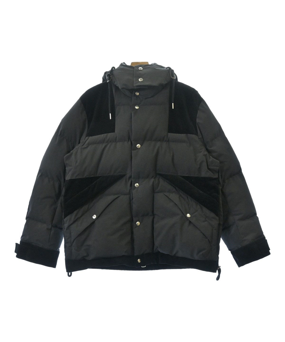 サカイオリーブ ダウンベスト サイズ2 sacai（サカイ）ダウンジャケット/ダウンベスト 黒 サイズ:2(M位