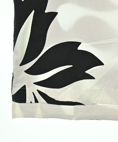 sacai（サカイ）カジュアルシャツ 白 サイズ:3(L位) メンズ/2200622449043