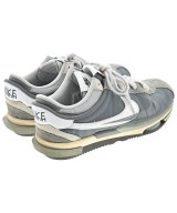 sacai（サカイ）スニーカー グレー サイズ:28.5cm メンズ/2200625966288