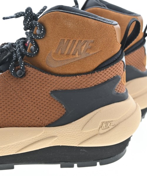 sacai（サカイ）スニーカー 茶 サイズ:25cm メンズ/2200639214016