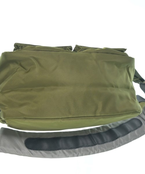 sacai（サカイ）ショルダーバッグ カーキ サイズ:- メンズ/2200643846067