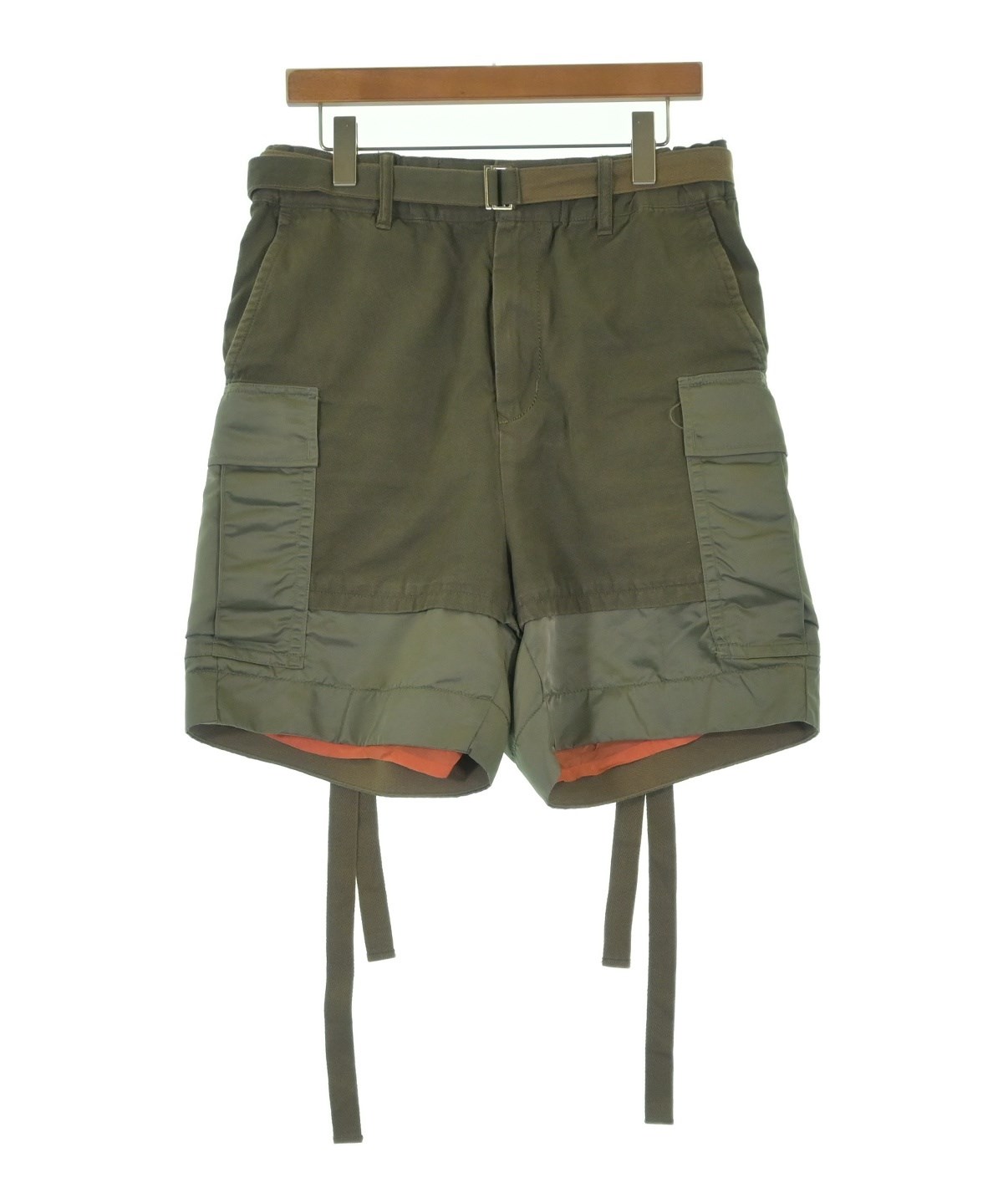 ＜sacai＞ビッグポケット ショートパンツ sacai（サカイ）ショートパンツ カーキ サイズ:2(M位) メンズ