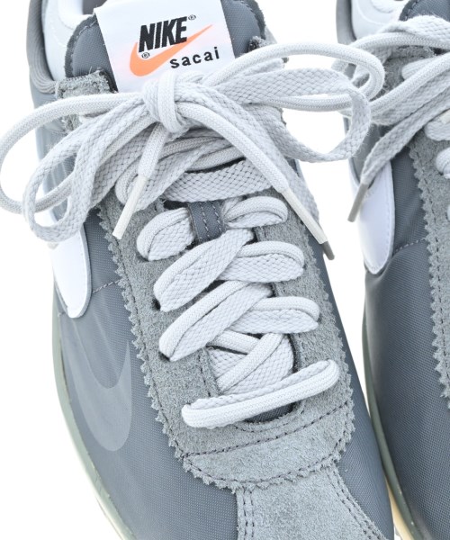 sacai（サカイ）スニーカー グレー サイズ:27cm メンズ/2200627219047