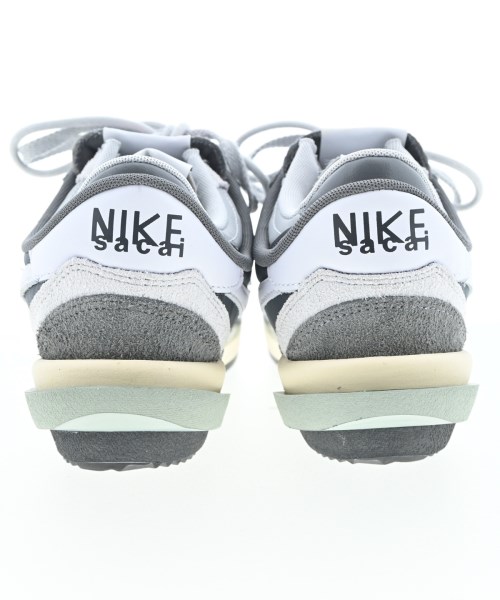 sacai（サカイ）スニーカー グレー サイズ:27cm メンズ/2200627219047