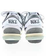 sacai（サカイ）スニーカー グレー サイズ:27cm メンズ/2200627219047