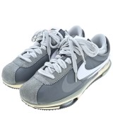 sacai スニーカー