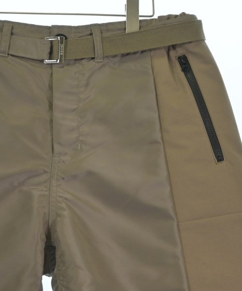sacai（サカイ）ショートパンツ カーキ サイズ:3(L位) メンズ/2200629398054