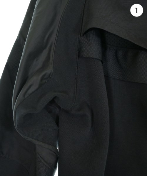 sacai（サカイ）パーカー 黒 サイズ:M メンズ/2200630216040