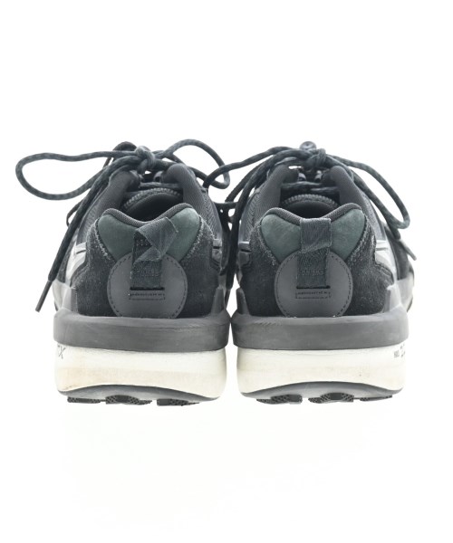 sacai（サカイ）スニーカー 黒 サイズ:27.5cm メンズ/2200611297037
