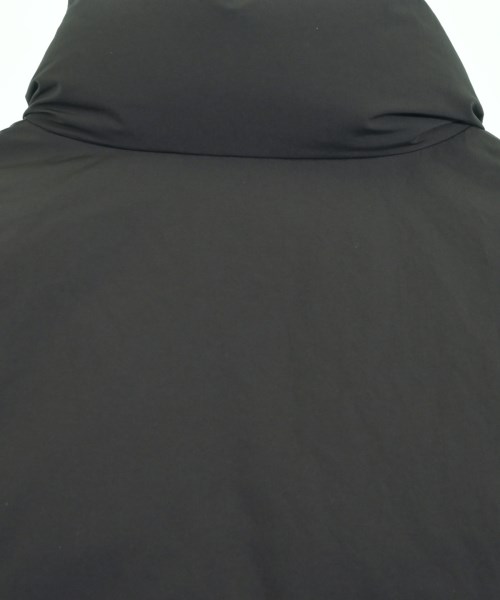 sacai（サカイ）ダウンジャケット/ダウンベスト 黒 サイズ:4(XL位) メンズ/2200620514019