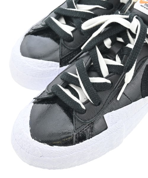 sacai（サカイ）スニーカー 黒 サイズ:26cm メンズ/2200602044015