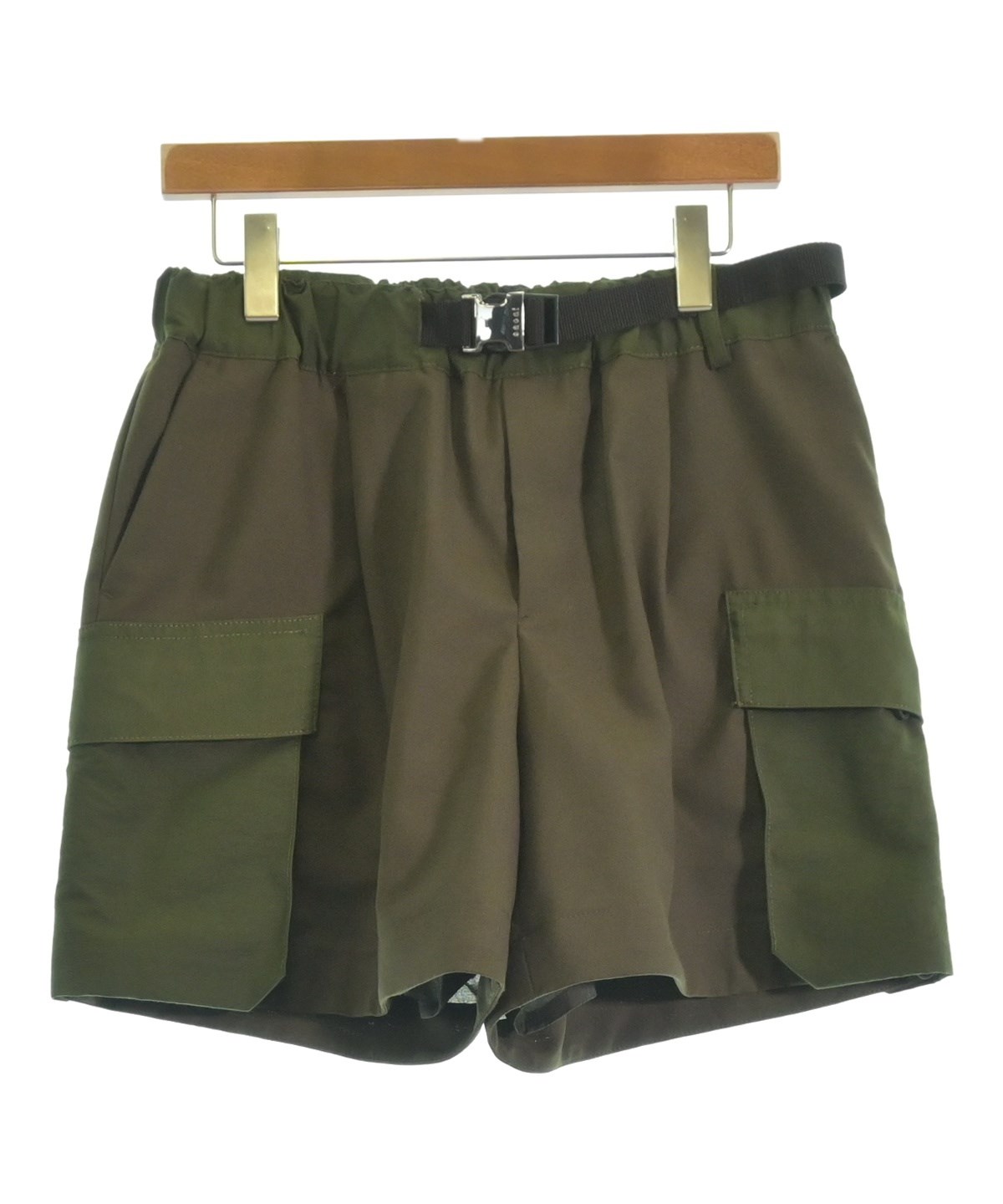 sacai チェック柄ショートパンツ ジッパーポケット付き　サイズ2 sacai チェック柄ショートパンツ ジッパーポケット付き サイズ2