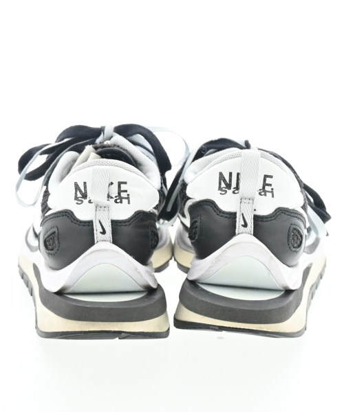 sacai（サカイ）スニーカー 黒 サイズ:25cm メンズ/2200603170096