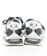 sacai（サカイ）スニーカー 黒 サイズ:25cm メンズ/2200603170096