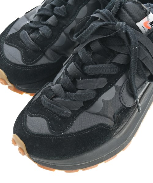 sacai（サカイ）スニーカー 黒 サイズ:26.5cm メンズ/2200603170102