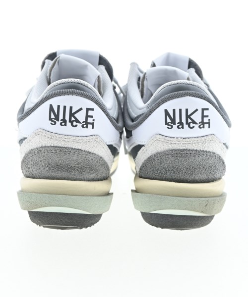 sacai（サカイ）スニーカー グレー サイズ:27.5cm メンズ/2200677780139
