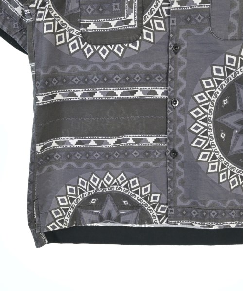 sacai（サカイ）カジュアルシャツ グレー サイズ:2(M位) メンズ/2200675447010