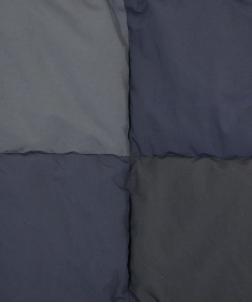sacai（サカイ）ダウンジャケット/ダウンベスト 紺 サイズ:2(M位) メンズ/2200680596062