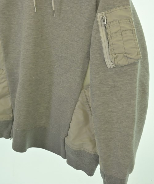 sacai（サカイ）パーカー グレー サイズ:2(M位) メンズ/2200686967071