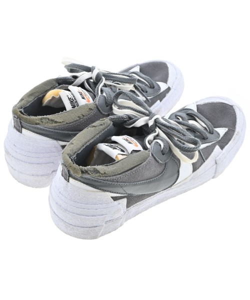 sacai（サカイ）スニーカー グレー サイズ:28cm メンズ/2200693924029