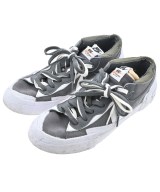 sacai（サカイ）スニーカー グレー サイズ:28cm メンズ/2200693924029