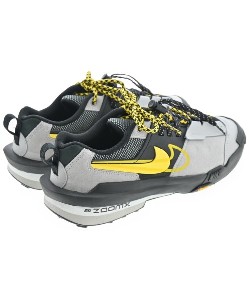 sacai（サカイ）スニーカー シルバー サイズ:25.5cm メンズ/2200656285013