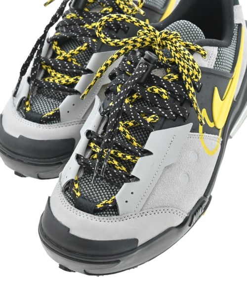 sacai（サカイ）スニーカー シルバー サイズ:25.5cm メンズ/2200656285013