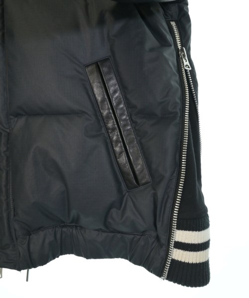 sacai（サカイ）ダウンジャケット/ダウンベスト 黒 サイズ:3(L位) メンズ/2200656078011
