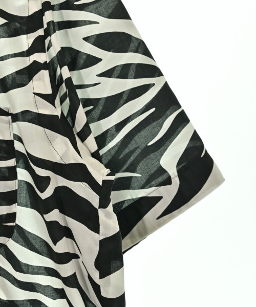 sacai（サカイ）カジュアルシャツ 黒 サイズ:1(S位) メンズ/2200661242018