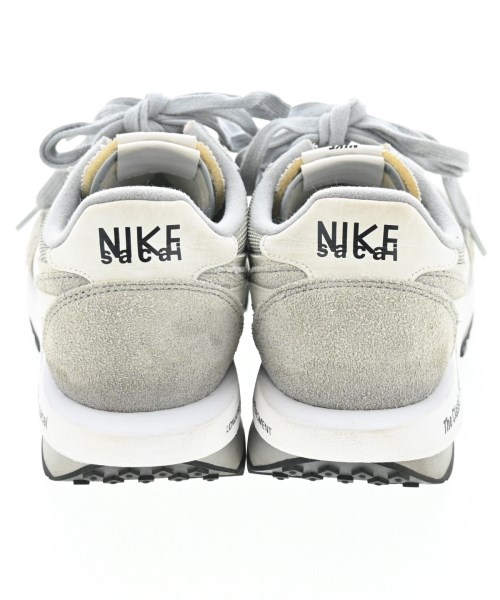 sacai（サカイ）スニーカー グレー サイズ:26.5cm メンズ/2200661903063